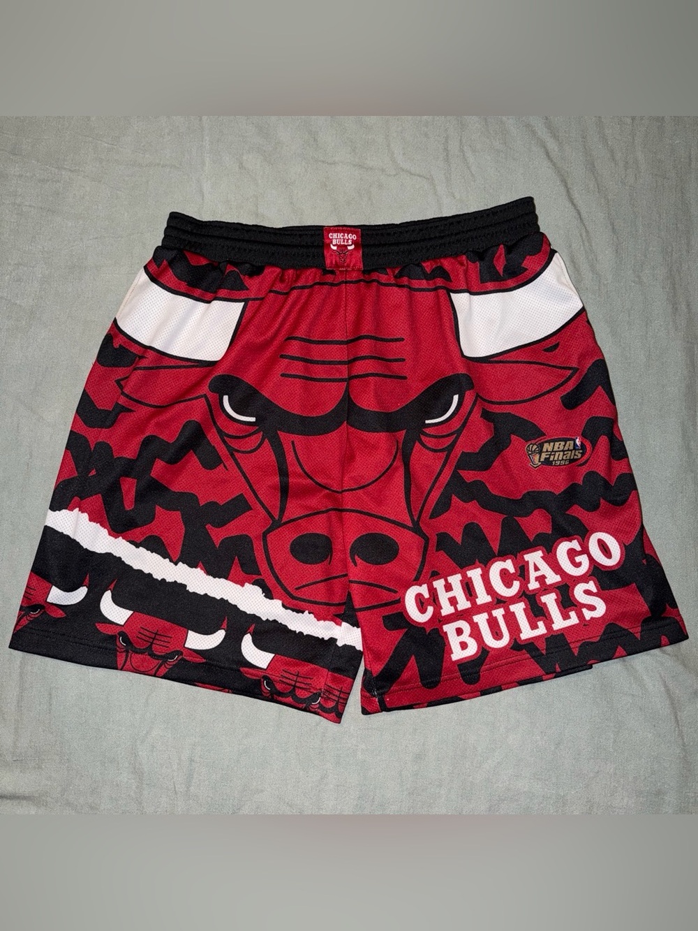 Mitchell & Ness x Chicago Bulls Red NBA Shorts